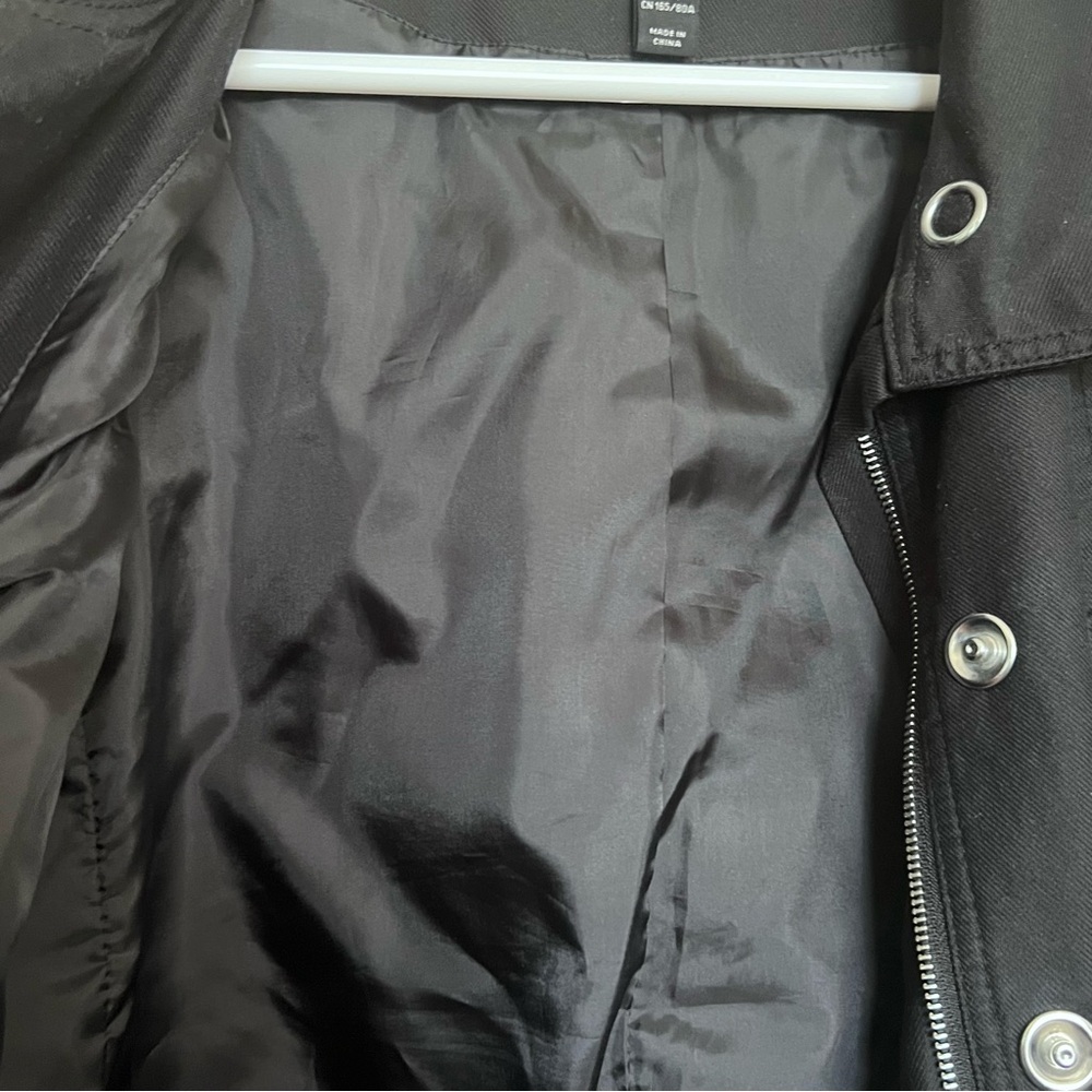 H&M Black Cropped Trench Coat SZ 4 Classic Casual Belted High Collar 2000s - Picture 5 of 12